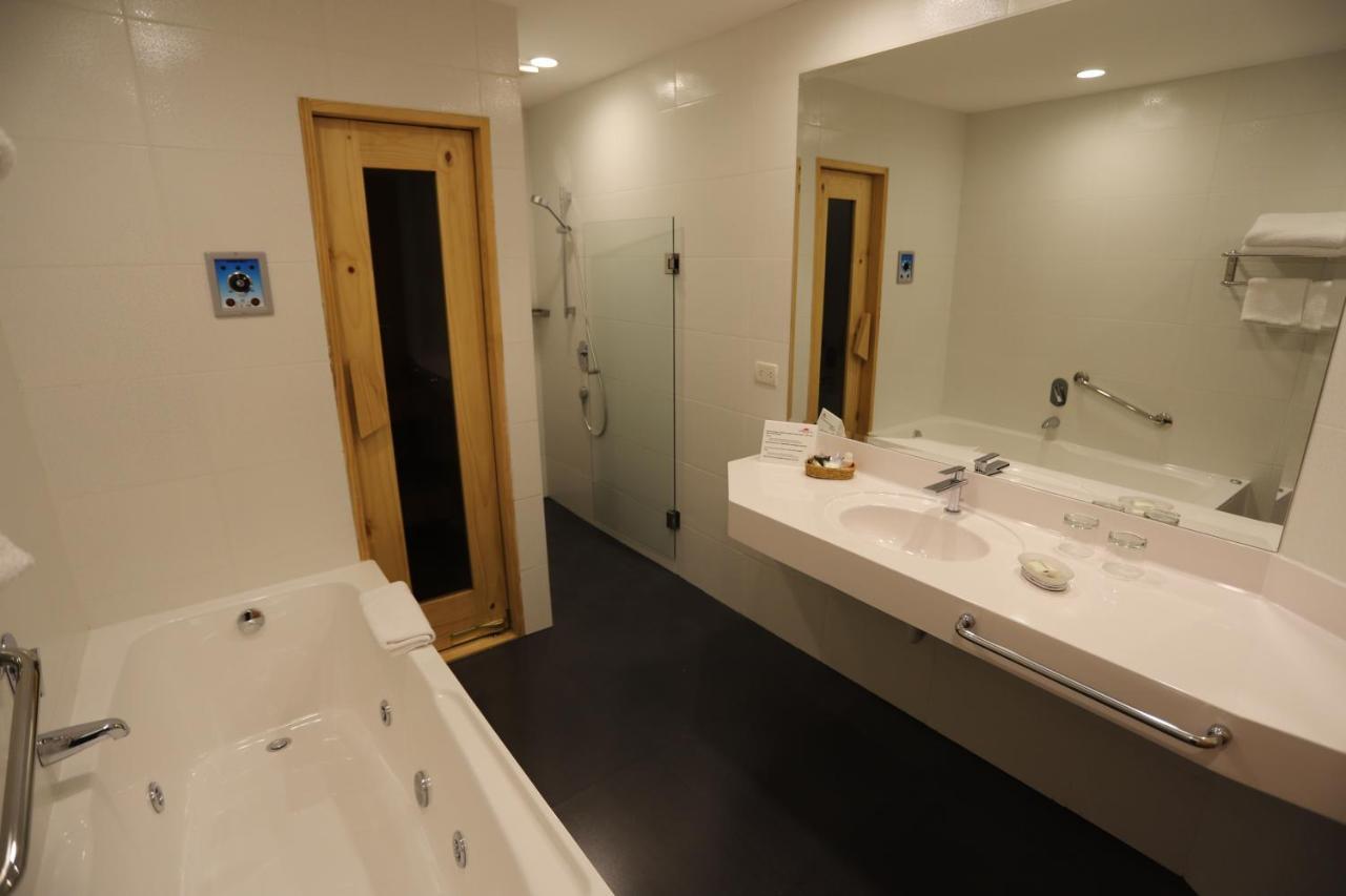 Hotel Andino Club - Hotel Asociado Casa Andina 瓦拉斯 外观 照片